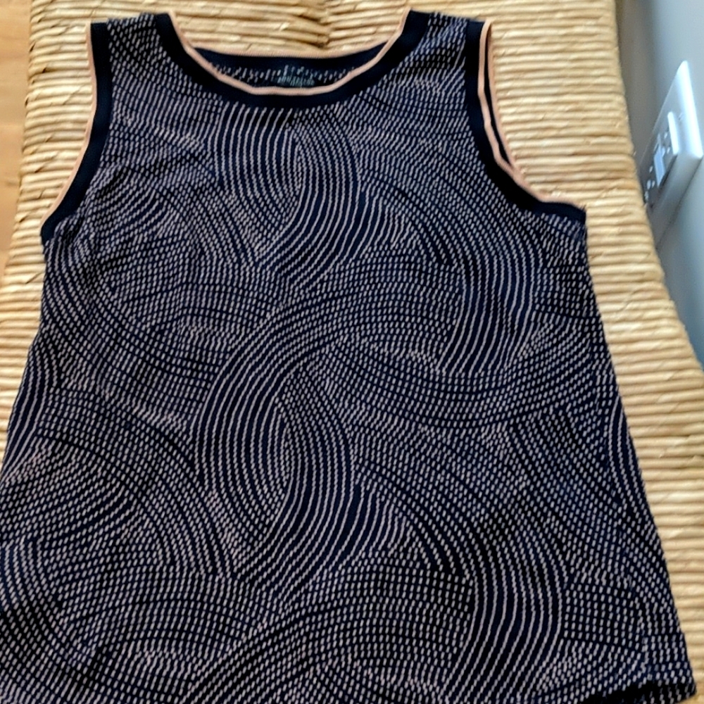 Sleeveless top ann taylor navy with taupe dots